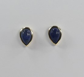Gouden oorknoppen met lapis lazuli