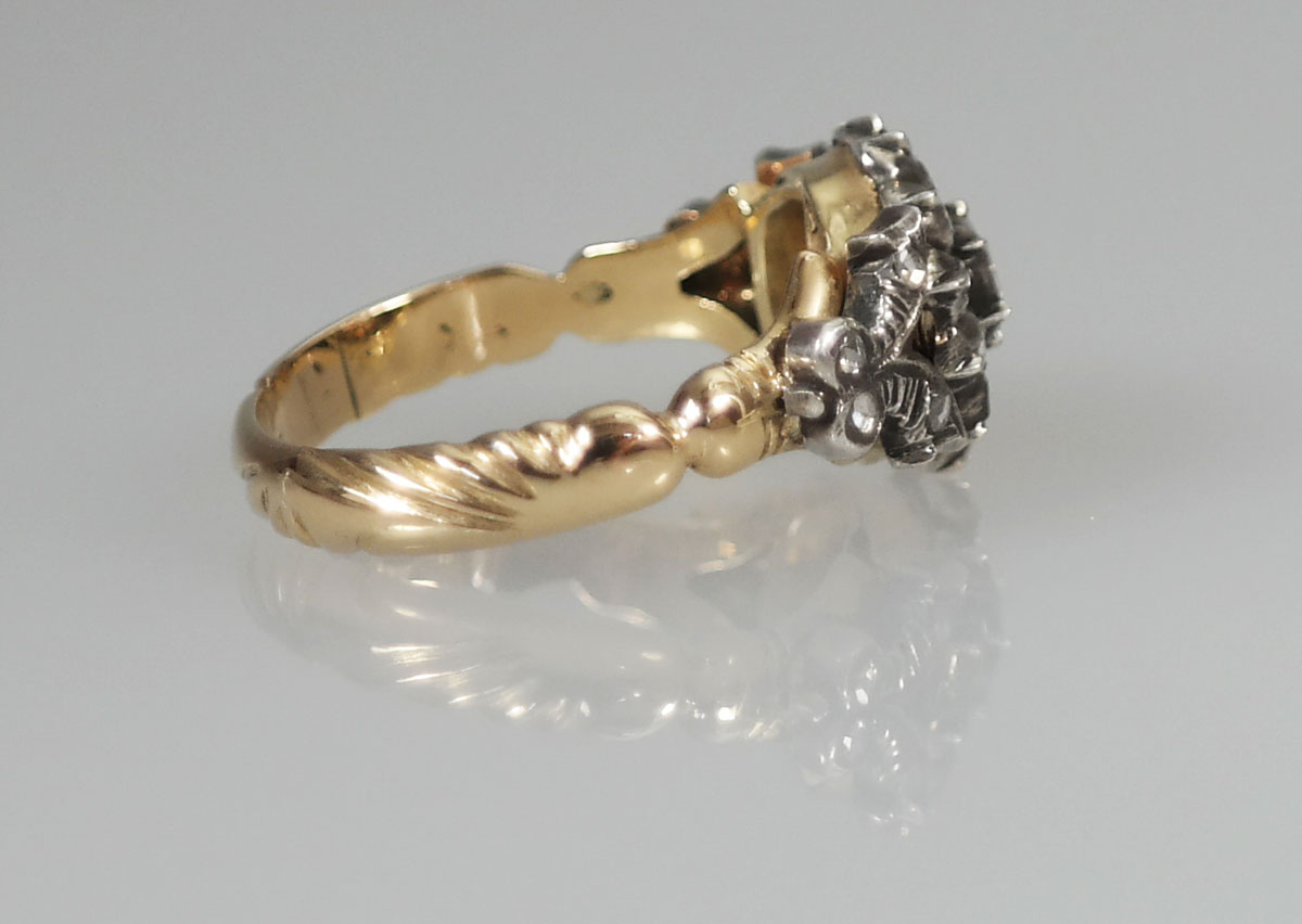 Inhalen timmerman Scharnier Antieke gouden entourage ring met diamant - Antieke Sieraden - Kroone & Co