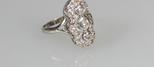 Gouden (prinsessen) ring met diamant