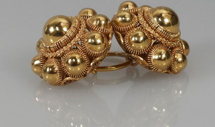 Verkocht! Keelknopen zilver verguld