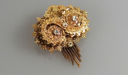 Antieke gouden streekdracht broche