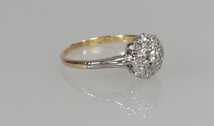 Antieke 18-karaats gouden ring met diamant
