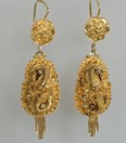 Antieke gouden streekdracht oorbellen