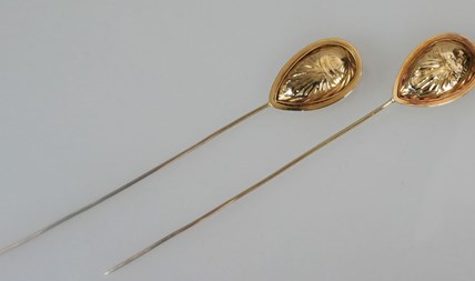 Antieke 18-karaats gouden kapspelden