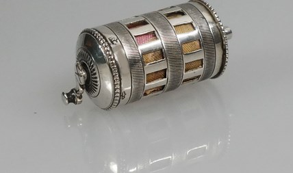 Antiek zilveren centimeter