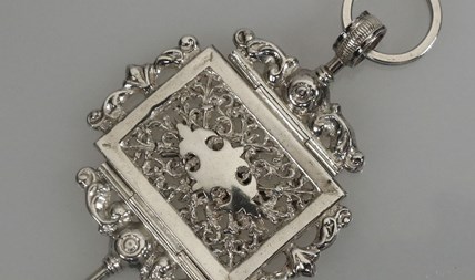 Antieke zilveren horlogesleutel