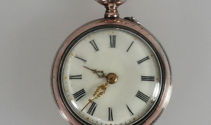 Antiek zilveren dames hang horloge