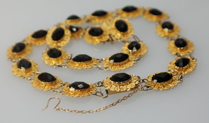 Antiek gouden bootjesketting